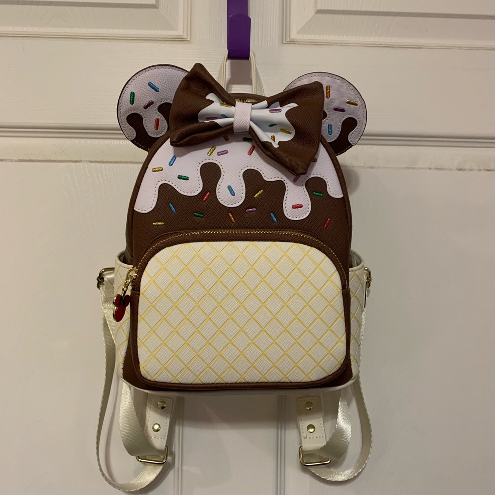 New Disney Loungefly Minnie Mouse Sundae Backpack Purse